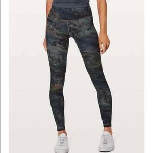 Lululemon Wunder Under LR 28” Radiant Multi